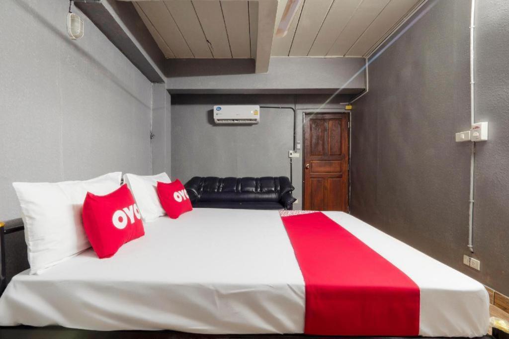 Oyo 1066 Encore Sea Side باتايا المظهر الخارجي الصورة